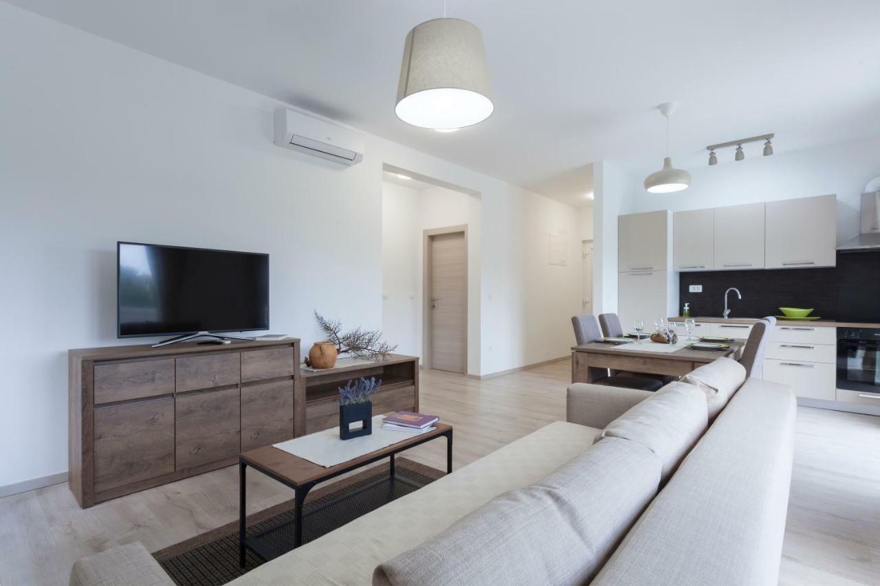 Atena Zaton 2 Apartment Nin Exterior foto