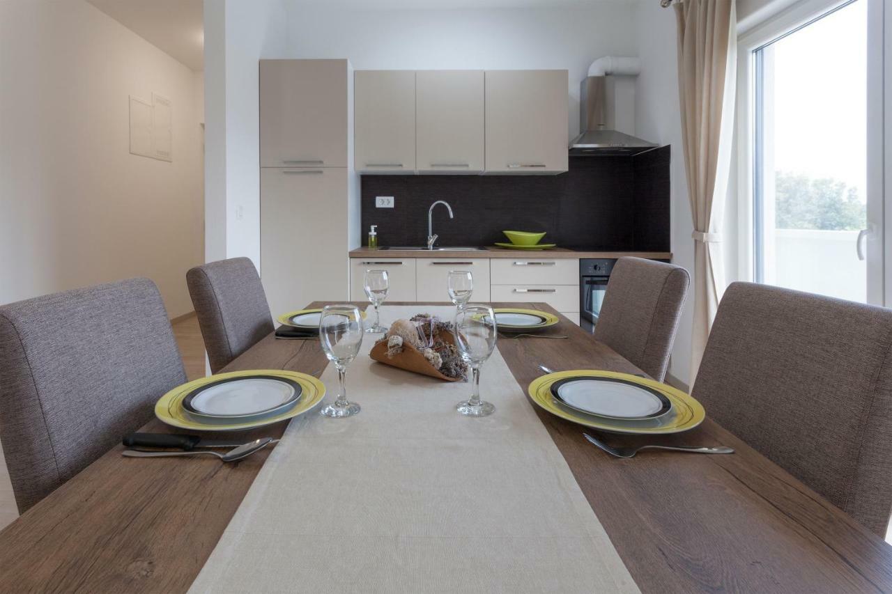 Atena Zaton 2 Apartment Nin Exterior foto
